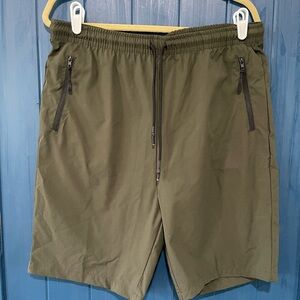 NOMAD Olive Green Men's Shorts XL, active, gym, workout, performance
